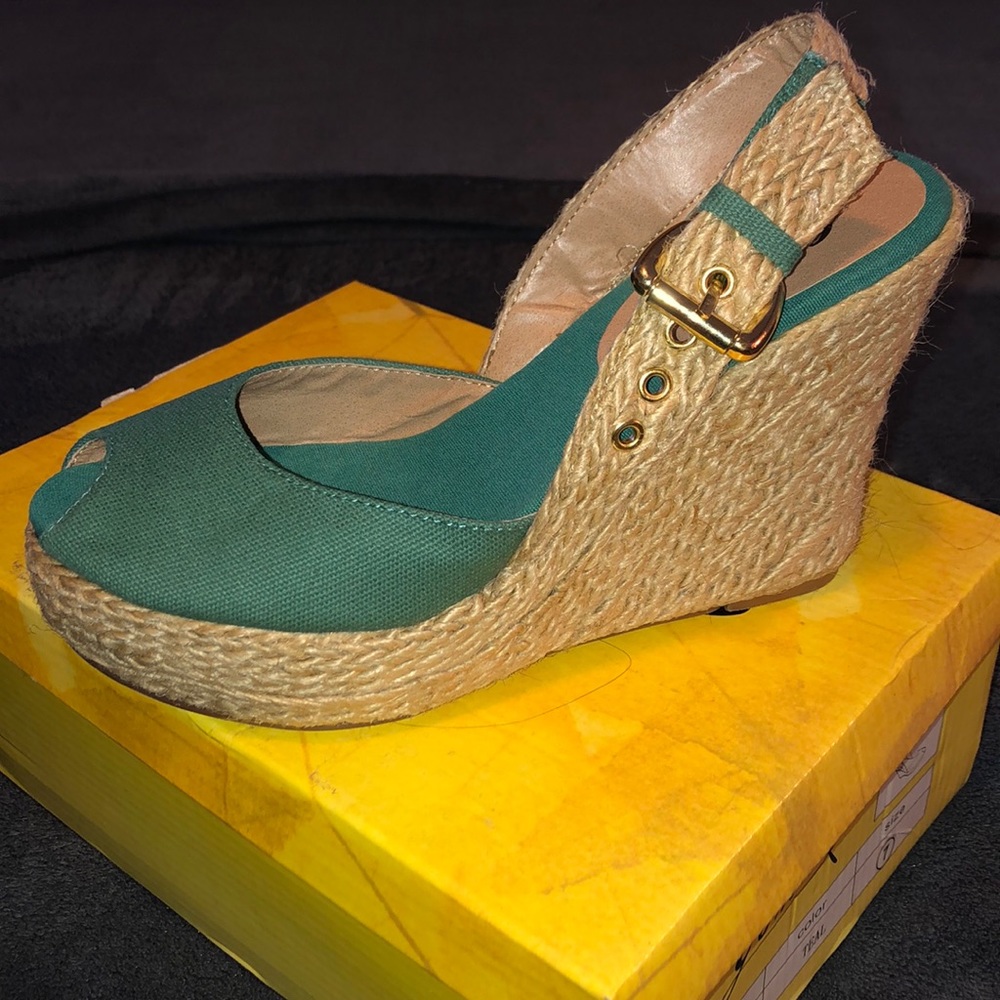 Wedges - Picture 3 of 4